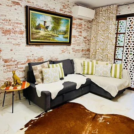 Lux And Cozy Apartment