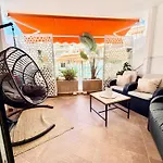 With Terrace And Pool, Cristianos Apartamento *