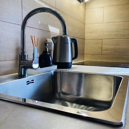 With Terrace And Pool, Cristianos Лос Кристианос