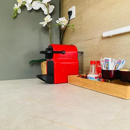 With Terrace And Pool, Cristianos * 洛斯克里斯蒂亚诺斯