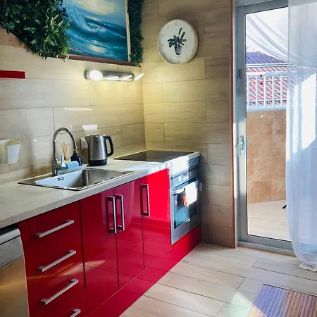 With Terrace And Pool, Cristianos Апартаменты