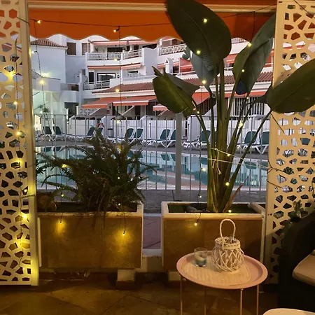 With Terrace And Pool, Cristianos Апартаменты *